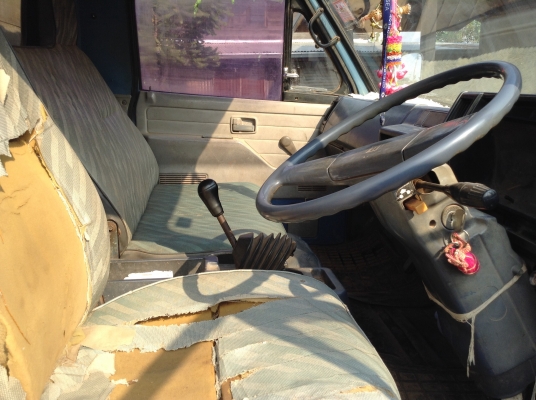 ขาย 6 ล้อ NPR 115 ห้างแท้ F หน้าหลัง เครื่อง 4BD1 115 แรงม้า คัสซีสวย กระบะยาว 4.30 เมตร ทะเบียนเต็มพร้อมโอนครับ ขาย 6 ล้อ NPR 115 ห้างแท้ F หน้าหลัง เครื่อง 4BD1 115 แรงม้า คัสซีสวย กระบะยาว 4.30 เมตร ทะเบียนเต็มพร้อมโอนครับ