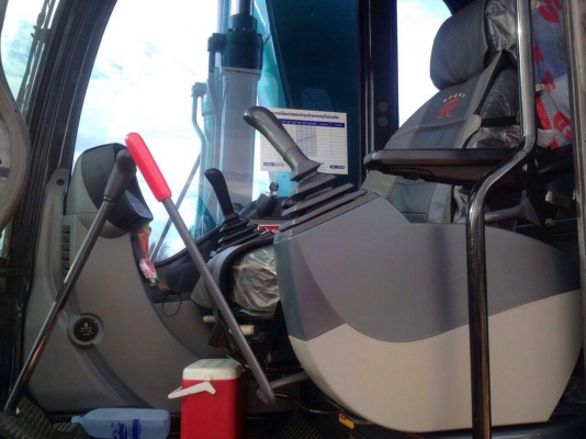 ขายดาว์นรถแบ็คโฮ KOBELCO SK 140 super ไมล์ชั่วโมง 3,1xx  รถสวย