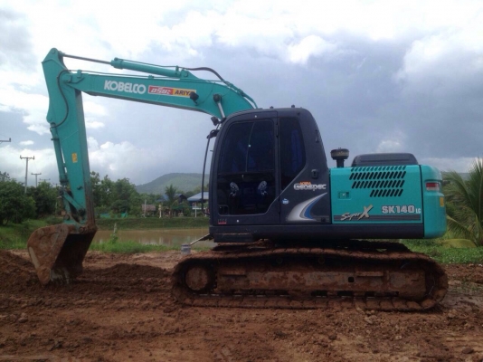 ขายดาว์นรถแบ็คโฮ KOBELCO SK 140 super ไมล์ชั่วโมง 3,1xx  รถสวย