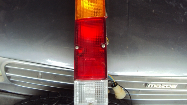 ขายไฟท้ายซูซูกิคาริเบียนของแท้เบิกห้างครับ500บาท