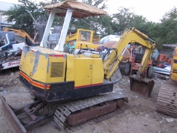 ขาย - รถขุด YANMAR: YB301 (PC 30)  มือสองญี่ปุ่นแท้ พร้อมใช้งาน เครื่อง 3 สูบ