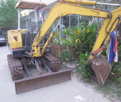 ขาย - รถขุด YANMAR: YB301 (PC 30)  มือสองญี่ปุ่นแท้ พร้อมใช้งาน เครื่อง 3 สูบ
