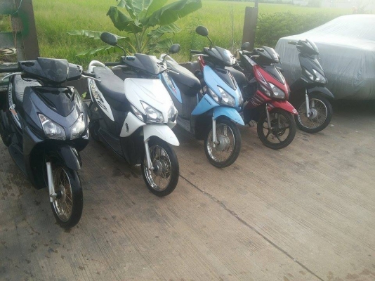 ขายคันละ 9,900 เอกสารพร้อมชุดโอน  เครื่องเดิม งดต่อ รถอยู่บางใหญ่ นนทบุรี สนใจโทร 084-3545593