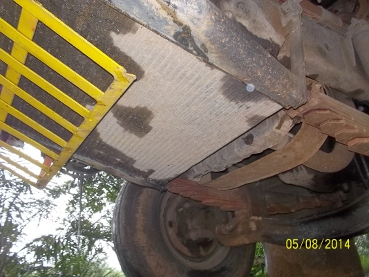 ขาย1200000 บาท 18ล้อ ไม่ดั้มร็อค 240 แรง