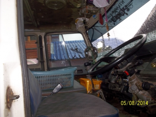 ขาย1200000 บาท 18ล้อ ไม่ดั้มร็อค 240 แรง