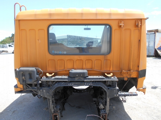 หัวเก๋ง FUSO FS418U