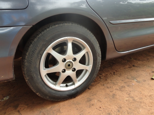 มิตซูบิชิ กาแลนท์ อัลติม่า 2000 cc.ดิส 4 ล้อ ปี94พร้อมโอนโทรถามเจ้าของโดยตรงครับ0898635237รถอยู่ขอนแก่นครับ