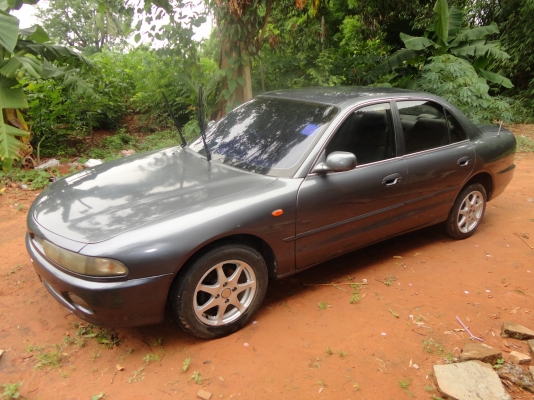 มิตซูบิชิ กาแลนท์ อัลติม่า 2000 cc.ดิส 4 ล้อ ปี94พร้อมโอนโทรถามเจ้าของโดยตรงครับ0898635237รถอยู่ขอนแก่นครับ