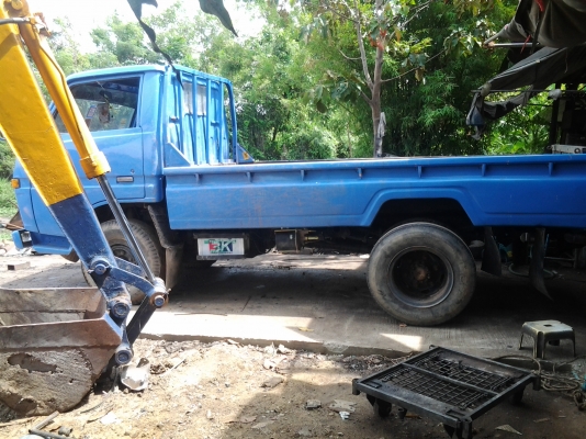 ขายรถ4ล้อ โตโยต้าBU20 เครื่องWO4D 117แรง  เครื่องแน่นแรงสุดยอดแต่ไม่ตรงเล่ม ทะเบียนไม่ขาดเอกสารพร้อมโอนครับ แซสซีสใหญ่สวยไม่ผุเหมาะเอาไปทำดั๊มครับขอบอก ขาย 150000 บาท