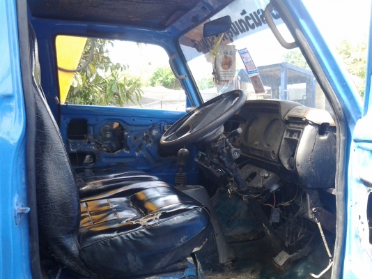 ขายรถ4ล้อ โตโยต้าBU20 เครื่องWO4D 117แรง  เครื่องแน่นแรงสุดยอดแต่ไม่ตรงเล่ม ทะเบียนไม่ขาดเอกสารพร้อมโอนครับ แซสซีสใหญ่สวยไม่ผุเหมาะเอาไปทำดั๊มครับขอบอก ขาย 150000 บาท