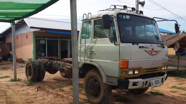 ขายด่วนหัวคัชซีHINO FD156 เครื่องHO7C 185แรงราคาไม่แพงโทร0843923995