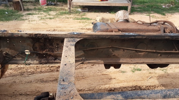 ขายด่วนหัวคัชซีHINO FD156 เครื่องHO7C 185แรงราคาไม่แพงโทร0843923995