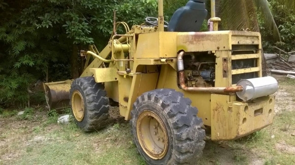 รถตัก KOMATSU 507. สนใจติดต่อ 081 - 6079515 รถตัก KOMATSU 507. สนใจติดต่อ 081 - 6079515