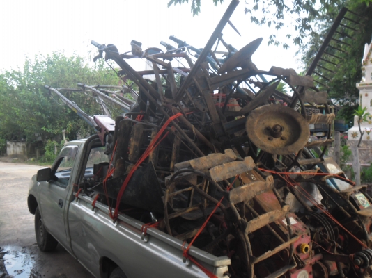 ท่านลูกค้าที่สั่งชุด สยามเกียร์กลาง รบกวนติดต่อกลับด้วยครับ(จังหวัดอยุธยา) ลูกค้า ท่านใดอยากได้อะไรสั่งมาครับ