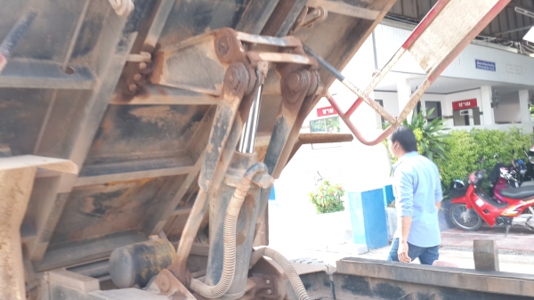 ขายดัมพ์ฮีโน่สมอเงิน 195 HO7D แชชซีสวย แชชซีสวย พ.เพาเวอร์ เบรคทิ๊ฟฟี่ แชชซีสวย เครื่องดี ยาง8.25R16