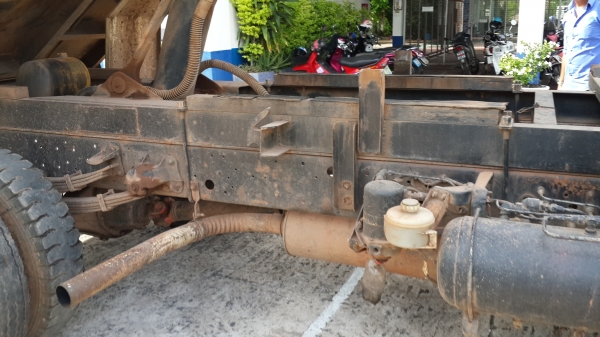 ขายดัมพ์ฮีโน่สมอเงิน 195 HO7D แชชซีสวย แชชซีสวย พ.เพาเวอร์ เบรคทิ๊ฟฟี่ แชชซีสวย เครื่องดี ยาง8.25R16