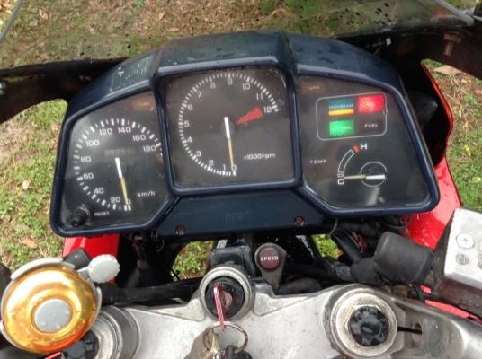 vfr 750 แต่ง cbr 1000  y2008 ทะเบียนโอน