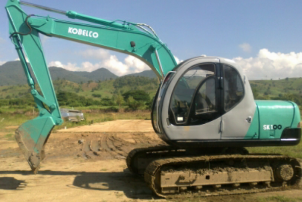 แม็คโค      สิบล้อรับ จ้าง  รับเหมาถมดิน ขนส่งหิน ทราย ลูกรัง