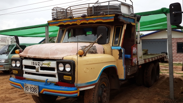 ขายด่วนสิบล้อหน้ายาว เทรนเลอร์หางปลาขึ้นแบ็คโฮ ทะเบียนเเจ้งจอดสภาพดีมาก จัดแนนท์ได้โทร0843923995