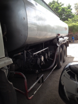 ขายรถบรรทุกน้ำมัน2 ขายรถบรรทุกน้ำมัน2