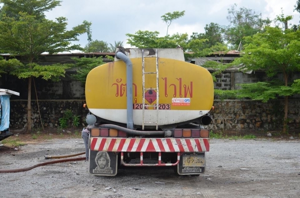 ขายรถบรรทุกน้ำมัน 4