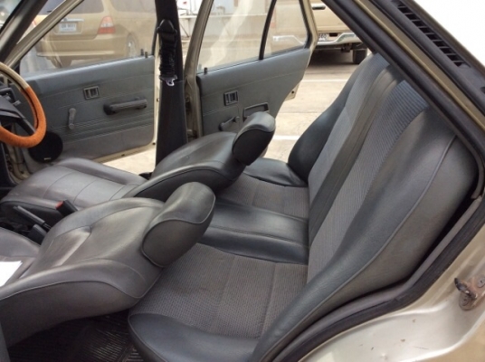 ขายรถมิตูบิชิ แชมป์ ปี 96 เครื่องเดิม 1.3 เกียร์ธรรมดา ติดแก๊ส LPG ภายในสวยเดิม เบาะหนัง แอร์เย็น วิทยุ ตัวถังเดิมๆ สีเต็ม มีริ้วรอยบ้าง ยางดี รถขับดี ประหยัด ภาษีปี 58 เอกสารพร้อม ขายูกครับ ขายรถมิตูบิชิ แชมป์ ปี 96 เครื่องเดิม 1.3 เกียร์ธรรมดา ติดแก๊ส LPG ภายในสวยเดิม เบาะหนัง แอร์เย็น วิทยุ ตัวถังเดิมๆ สีเต็ม มีริ้วรอยบ้าง ยางดี รถขับดี ประหยัด ภาษีปี 58 เอกสารพร้อม ขายูกครับ