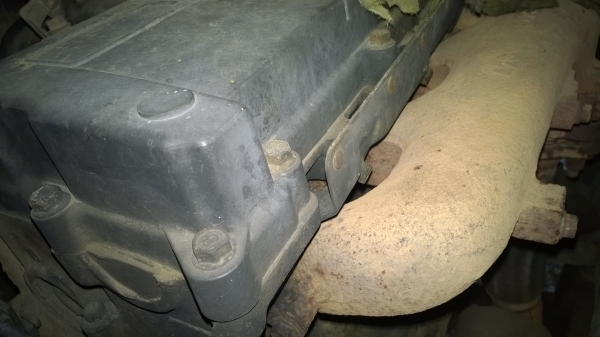 6ล้อ..195 แรง..หัว-คัสซี...FTR32HR-3000205 รถห้างแท้ๆสภาพดี...(ยกตู้ลง..ขายหัว-คัสซี)