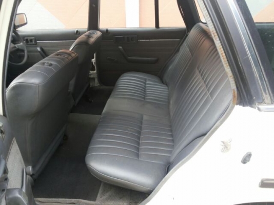 ขาย " รถคลาสสิค " มือ 1 มีให้เลือก 3 คัน ทะเบียนพร้อม (ขายหมดแล้ว)