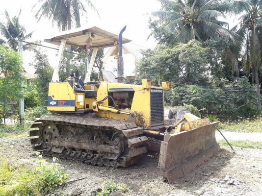 ขายด่วน รถแทรคเตอร์ตีนตะขาบ D21P-6  เก่าในใบมีดสไลด์ 6 ทิศทาง พร้อมใช้งานได้ทันที เจ้าของขายเอง