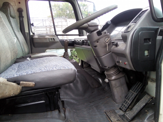 ( 6 ล้อกลาง_ตู้ปีกนก )  HINO  *Euro.2*  สมอทอง FC4J 150 แรงม้า *ยาว 5.50 ม.* รถสวยจริง *รถห้างแท้* สภาพพร้อมใช้งาน *