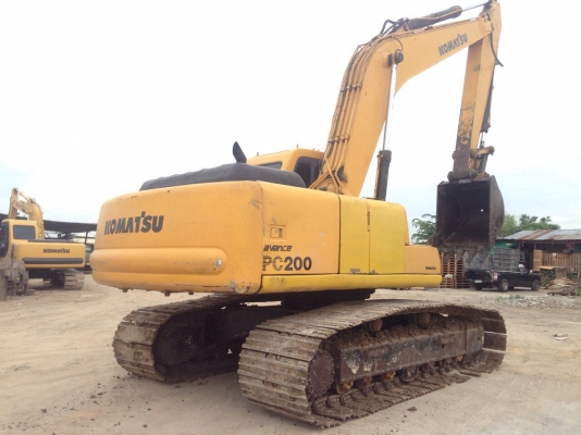 ขายรถแมคโครPC200-6 สภาพพร้อมใช้ สนใจติดต่อ บอย 085-156-2314 ขายรถแมคโครPC200-6 สภาพพร้อมใช้ สนใจติดต่อ บอย 085-156-2314