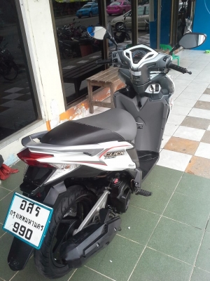 Honda Click 125i ตัวท๊อป (ล้อแม็กซ์) รุ่นใหม่ล่าสุด ปี 2556 รุ่น idling stop Honda Click 125i ตัวท๊อป (ล้อแม็กซ์) รุ่นใหม่ล่าสุด ปี 2556 รุ่น idling stop