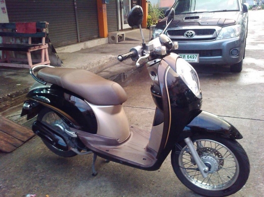 scoopy i ปี 53 พรีเมี่ยม สีดำ น้ำตาล หลุดจำนำ เอกสารจำนำครบ โอนไม่ได้ ต่อภาษี พรบ.ได้ปกติ หมาะสำหรับใช้ตจว.หรือขับในหมู่บ้าน คุ้มๆๆๆรถ scoopy i ปี 53 พรีเมี่ยม สีดำ น้ำตาล หลุดจำนำ เอกสารจำนำครบ โอนไม่ได้ ต่อภาษี พรบ.ได้ปกติ หมาะสำหรับใช้ตจว.หรือขับในหมู่บ้าน คุ้มๆๆๆรถ