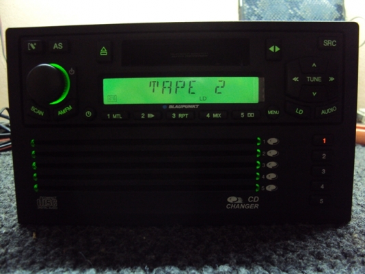 วิทยุ-เทป-ซีดี 5แผ่น ติดรถยนต์ BLAUPUNKT วิทยุ-เทป-ซีดี 5แผ่น ติดรถยนต์ BLAUPUNKT