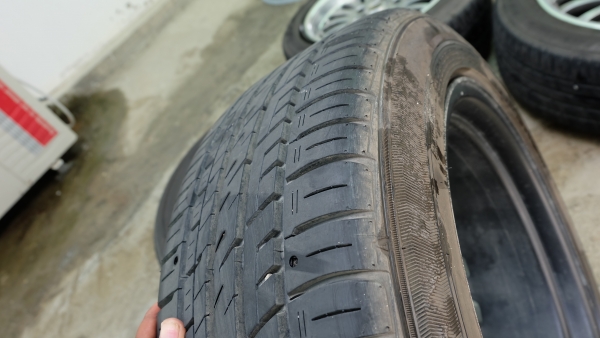 ขายเฉพาะยางปลายปี13 Falken Azenis PT-722 A/S 215-55-R17