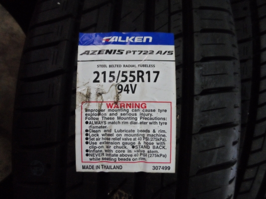 ขายเฉพาะยางปลายปี13 Falken Azenis PT-722 A/S 215-55-R17