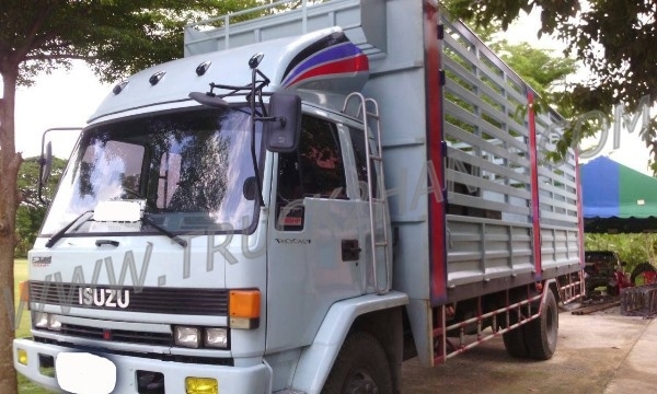 รถยี่ห้อ ISUZU รุ่น FTR 160 แรงม้า