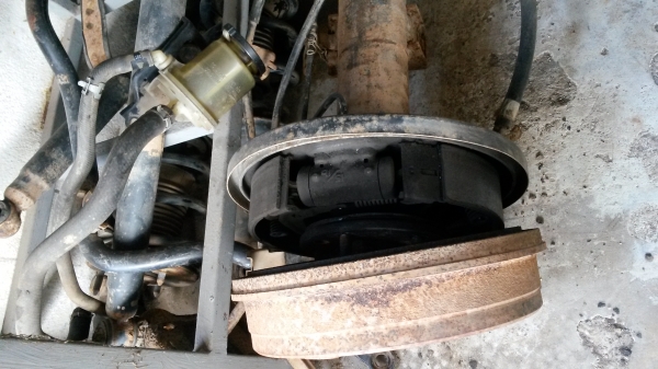 ขายเพลาท้ายวีโก้ ครบๆ +สายเบรคมือ