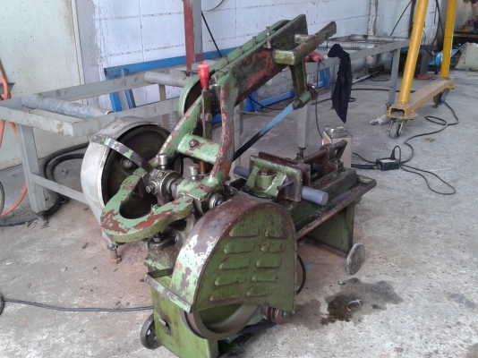 เครื่องเลื่อย