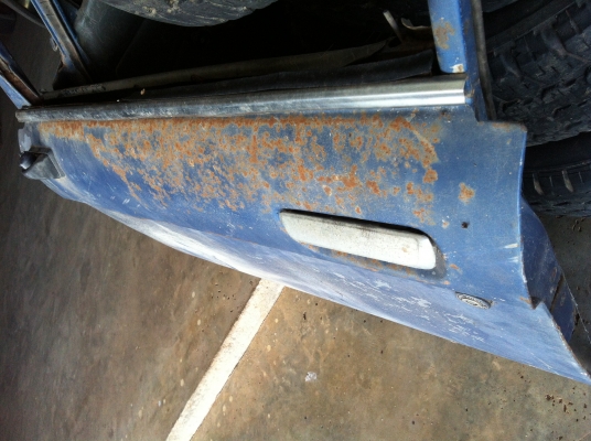 ประตู kb20 (isuzu faster) บานเต็ม ประตู kb20 (isuzu faster) บานเต็ม