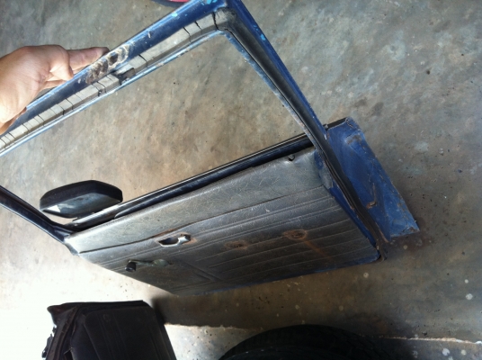 ประตู kb20 (isuzu faster) บานเต็ม ประตู kb20 (isuzu faster) บานเต็ม