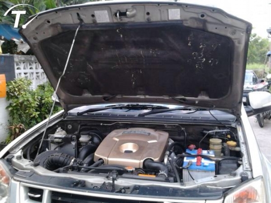 มือเดียวป้ายแดงไม่เคยชนไม่จมน้ำ