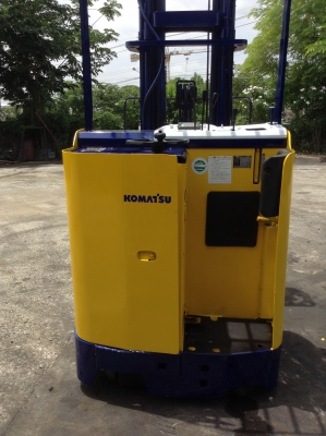 +++ ขายรถโฟล์คลิฟท์ ไฟ ฟ้ายืนขับ  KOMATSU  FBR15-11 (รถนอก)  ยกน้ำหนัก 1,500  กก.  เสา  6  เมตร  งา 1,070  มม. ระบบไฟ 48 โวลต์  *** สนใจรายละเอียด  ราคา คุยได้ครับ โทร. 081-659-7598  ครับ***