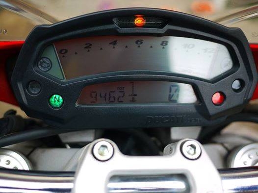 ขาย Ducati Monster 696 รถมือเดียว พร้อมทะเบียนแท้เลข 696ตรงรุ่น รถศูนย์ทองหล่อ สภาพแจ๋มๆ วิ่ง 9xxx