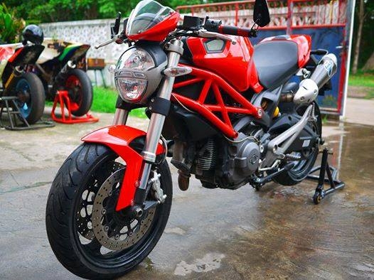 ขาย Ducati Monster 696 รถมือเดียว พร้อมทะเบียนแท้เลข 696ตรงรุ่น รถศูนย์ทองหล่อ สภาพแจ๋มๆ วิ่ง 9xxx