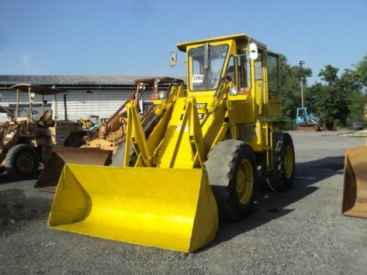 ขายด่วนรถตัก kobelco LK300