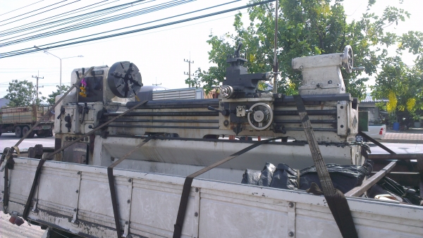 Sell> ขายแท่นกลึงมือสอง Yam Taiwan 10 ฟุต 3 เพลา มีเบลค เครื่องพร้อมใช้งาน อุปกรณ์ครบ หน้าแท่นสวย ราคาโดนใจ นครปฐมครับ Sell> ขายแท่นกลึงมือสอง Yam Taiwan 10 ฟุต 3 เพลา มีเบลค เครื่องพร้อมใช้งาน อุปกรณ์ครบ หน้าแท่นสวย ราคาโดนใจ นครปฐมครับ