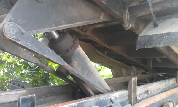 หน้ายาวดั๊ม ช่วงล่างฟูโซ่เพลาเดียว