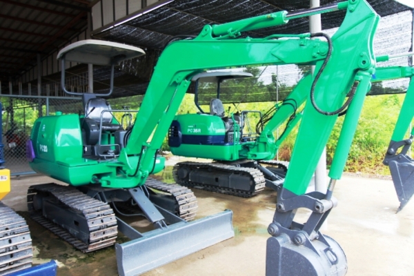 Komatsu PC20-7 มือสองญี่ปุ่นแท้นำเข้าเอง ไม่เคยใช้งานในไทย