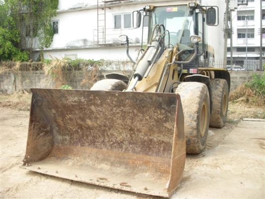 ขายรถตัก CAT ,930G ขายรถตัก CAT ,930G